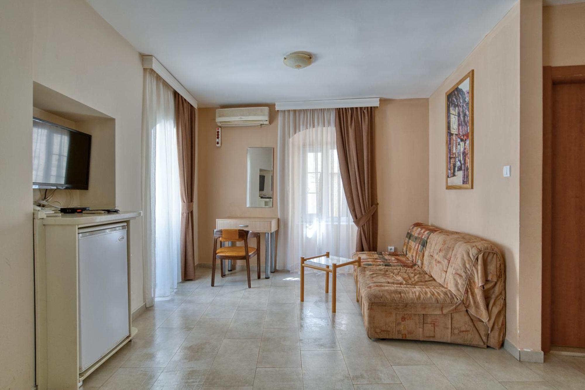 Hotel Rendez Vous Kotor Kültér fotó