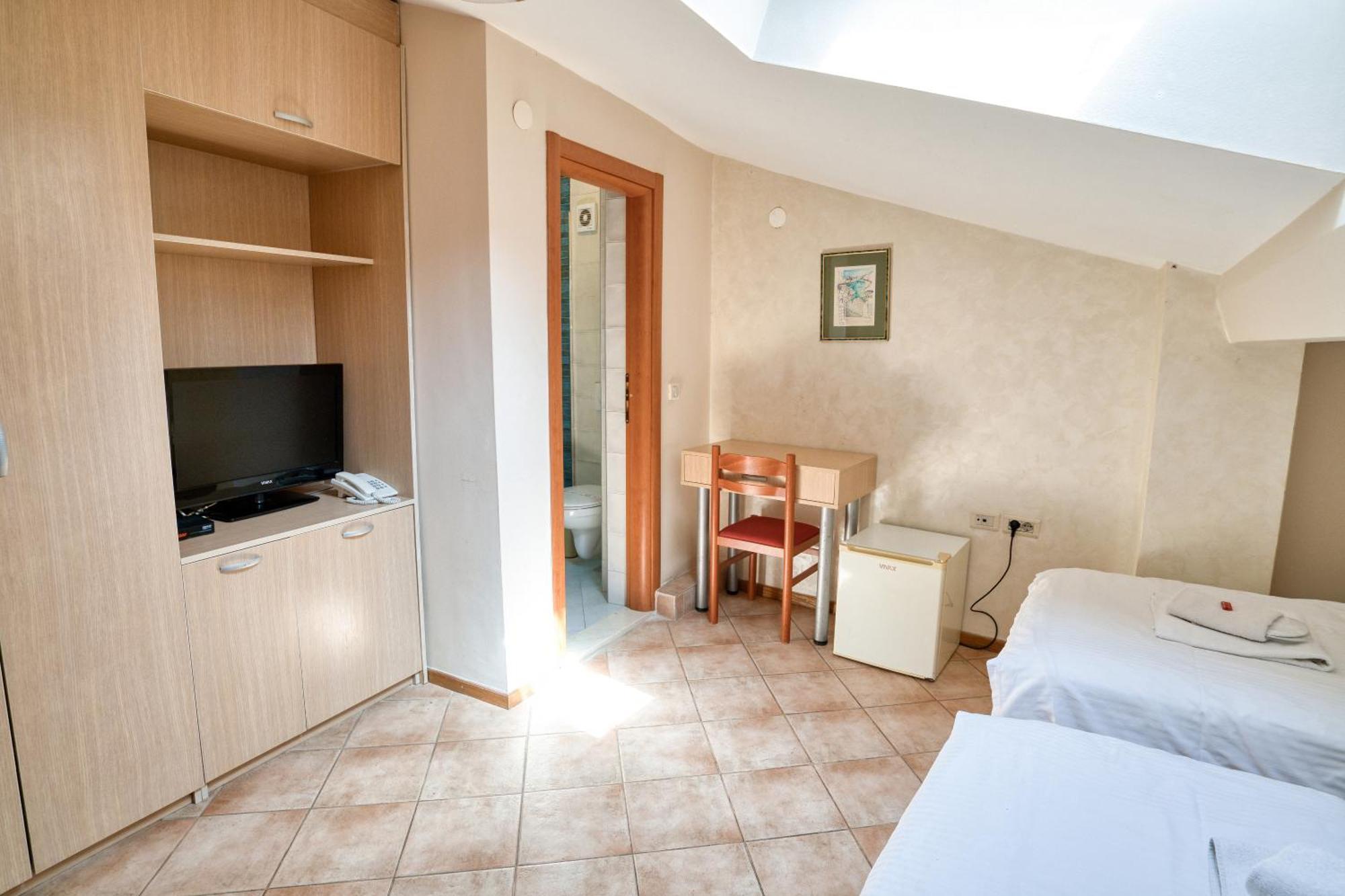 Hotel Rendez Vous Kotor Kültér fotó