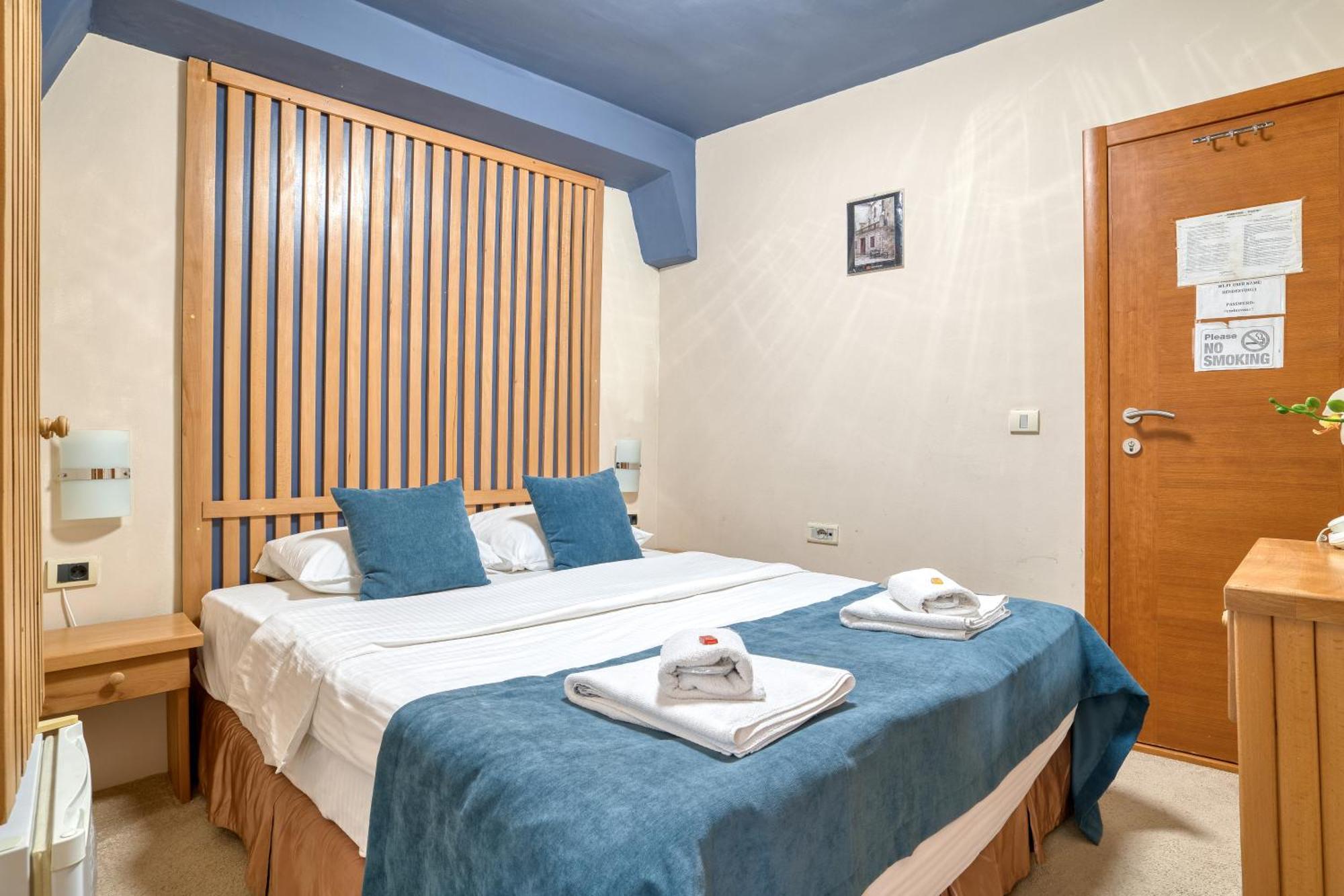 Hotel Rendez Vous Kotor Kültér fotó
