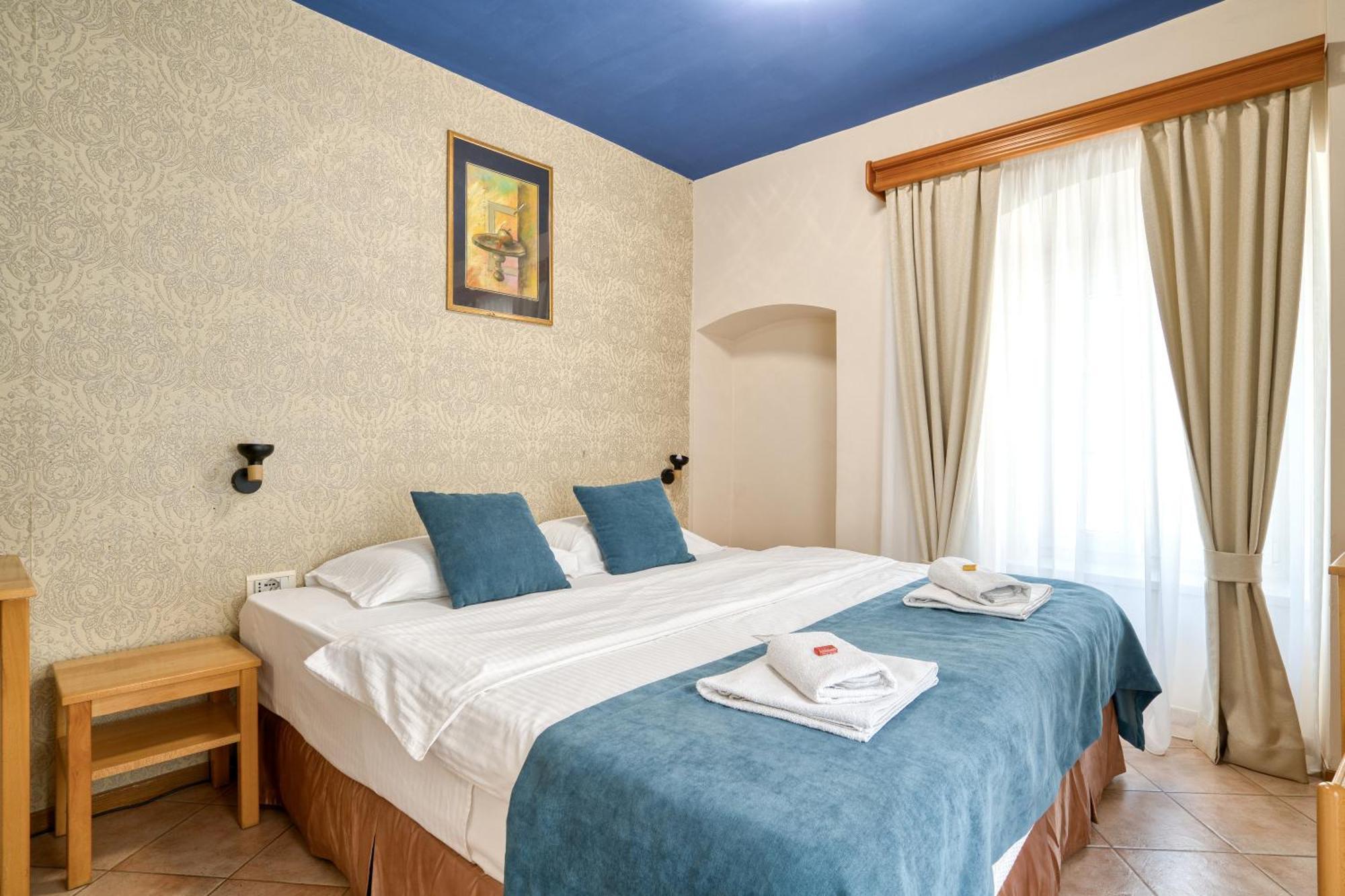 Hotel Rendez Vous Kotor Kültér fotó