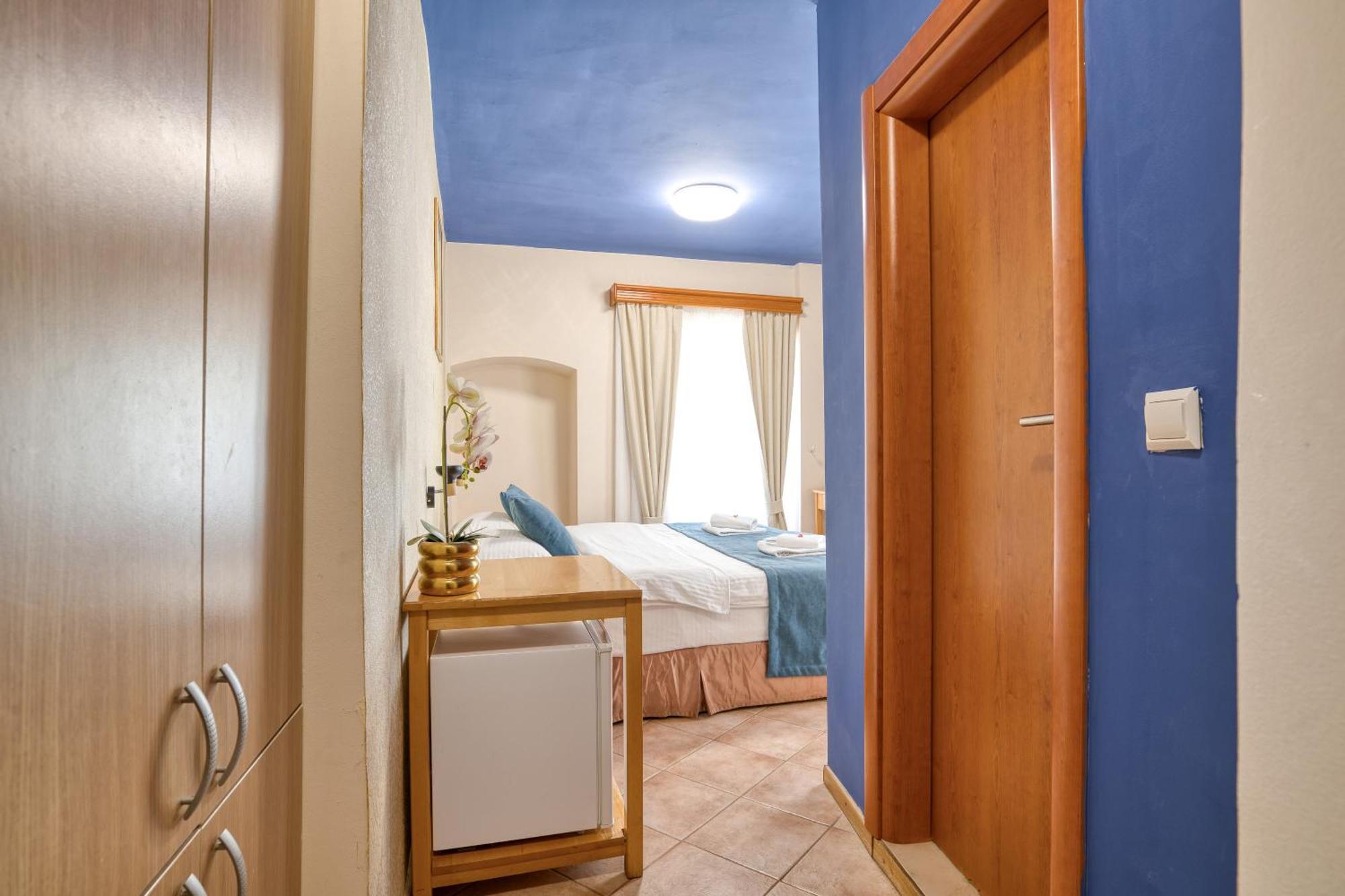 Hotel Rendez Vous Kotor Kültér fotó