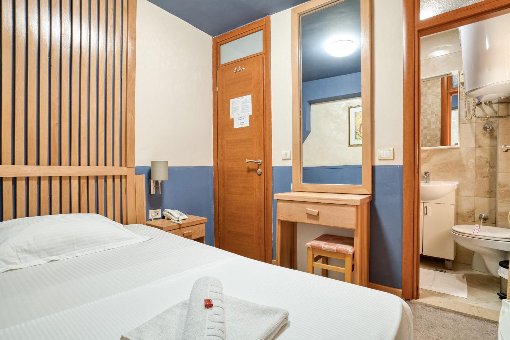 Hotel Rendez Vous Kotor Kültér fotó