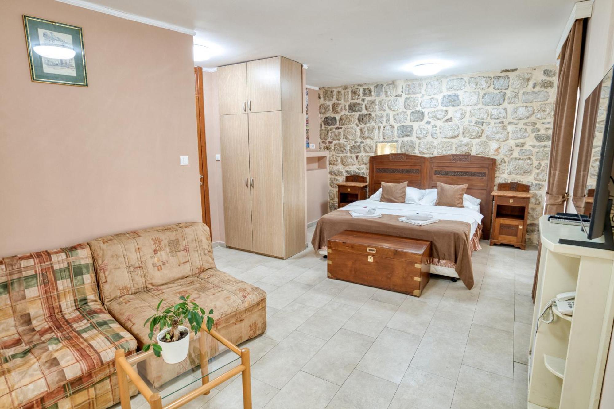 Hotel Rendez Vous Kotor Kültér fotó